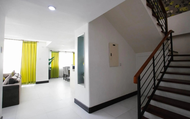 Diamond Suites and Residences