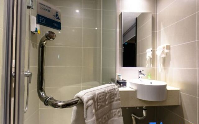 Dongfang Comfort Inn