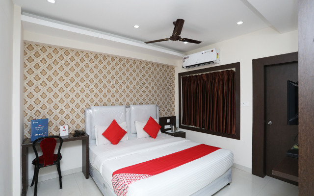 OYO 9344 Hotel Gangotri