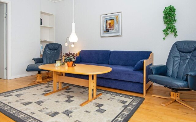 6 Person Holiday Home in Hojer