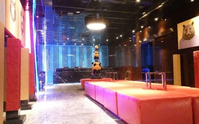 Yantai 90's Light Luxury Hotel – Hotel Rooms – Yantai