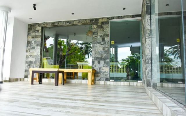 Aradhana Airport Hotel