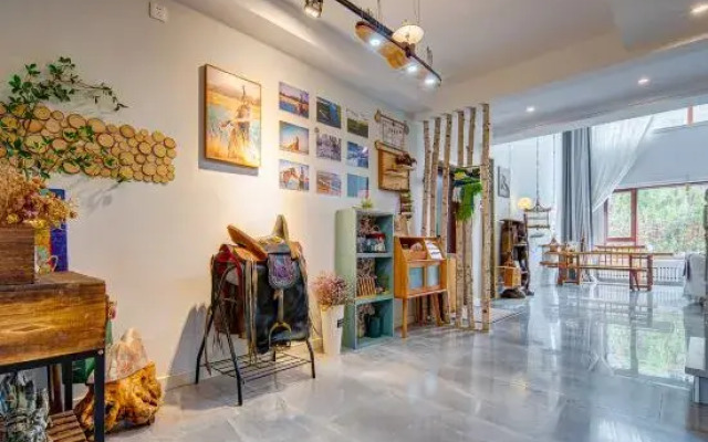 Hulun is a famous homestay