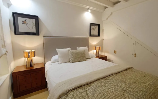 Exclusive House in Seville. Antonia Díaz