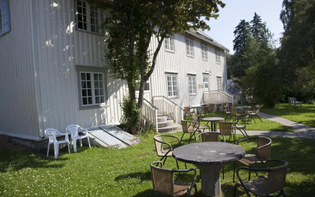 Selbusjøen Hotel & Gjestegård