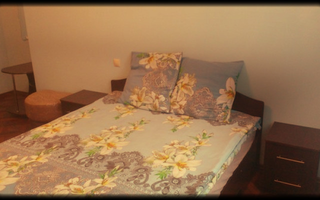 Hotel Complex Araks