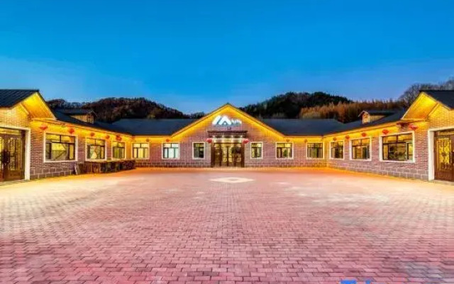 Xueshangyunju