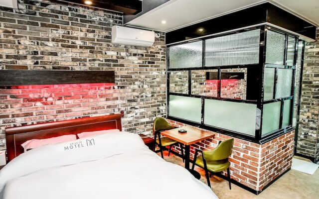 Taebaek M Plus Self Check-in Motel