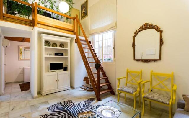 Pretty Duplex In Bohemian District-City Center