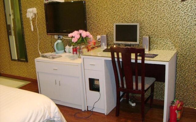 Jinyi Business Hotel
