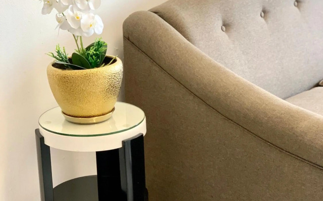 Sea La Vie Goldy @ Laguna Resort