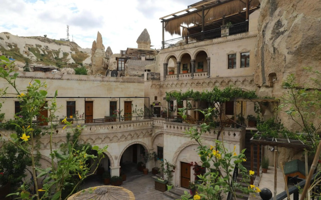 Roma Cave Suite Hotel