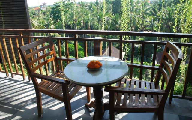 Ubud Village Hotel