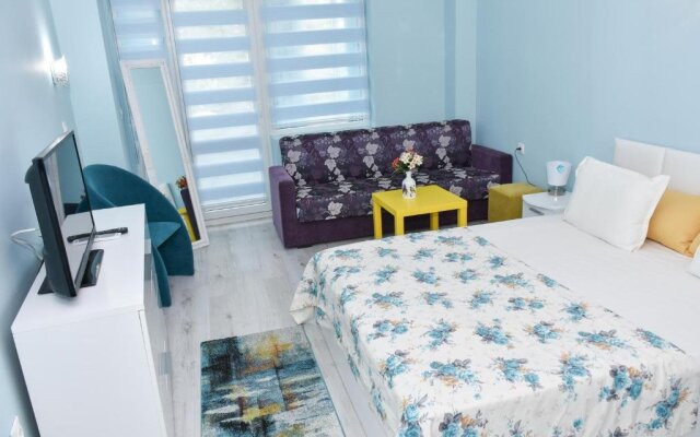 White Rose Family Hotel