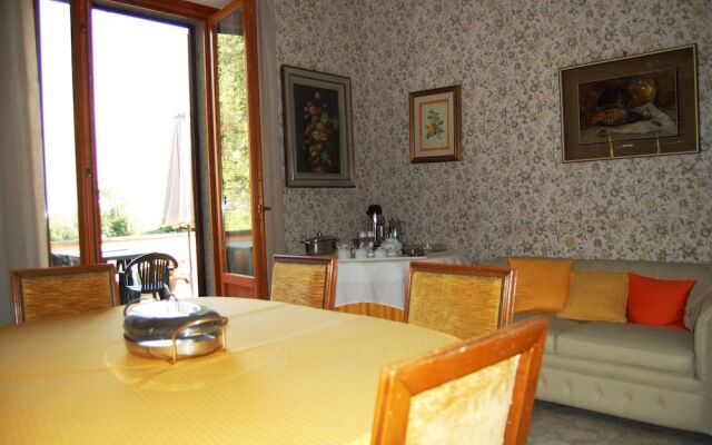 Stunning private villa for 8 guests with WIFI, private pool, TV, terrace, pets allowed and parking
