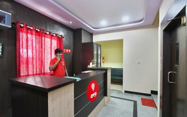 OYO 9060 Sri Sai Guest Inn