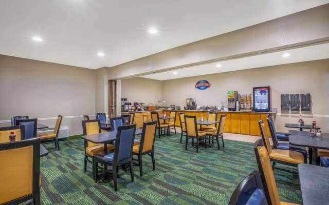Baymont by Wyndham Tehachapi