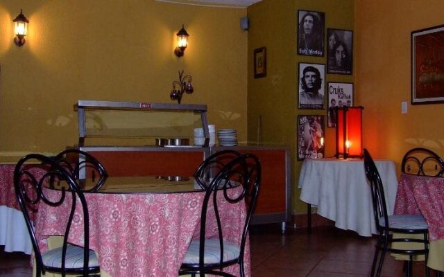 Hostal Del Valle - Sangolqui