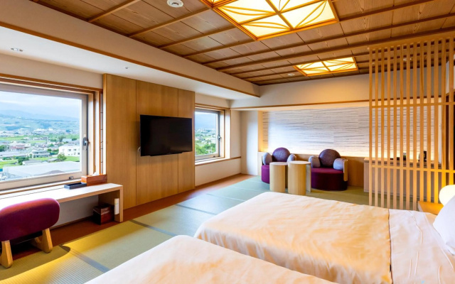 Hotel Kasugai – Guest Rooms – Fuefuki