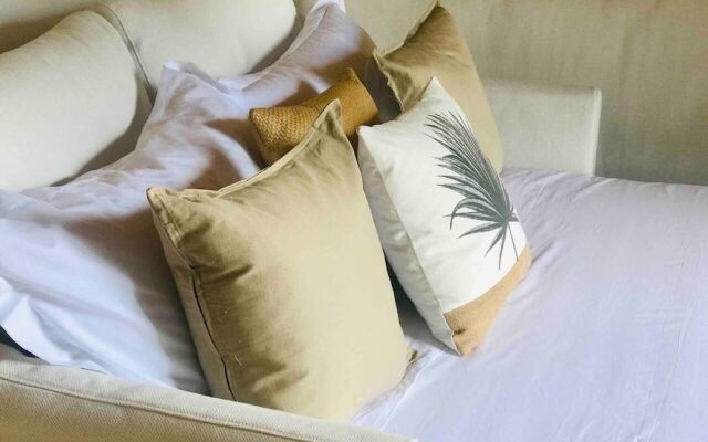 Stylish Luxury Loft Sleeps 4 San Gimignano Tuscany