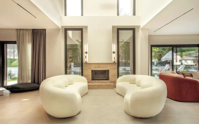 Spacious 4BR Villa Perfect for Families & Friends