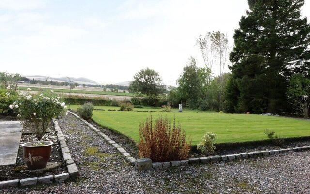 Meadowside Farm
