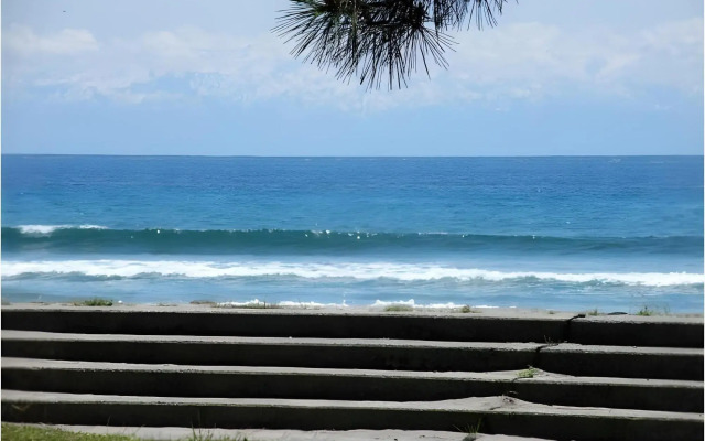 Suzu Beach Hotel