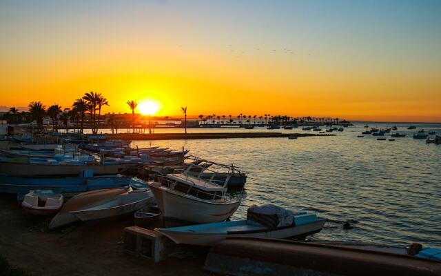 Boulevard Apartment Hotel