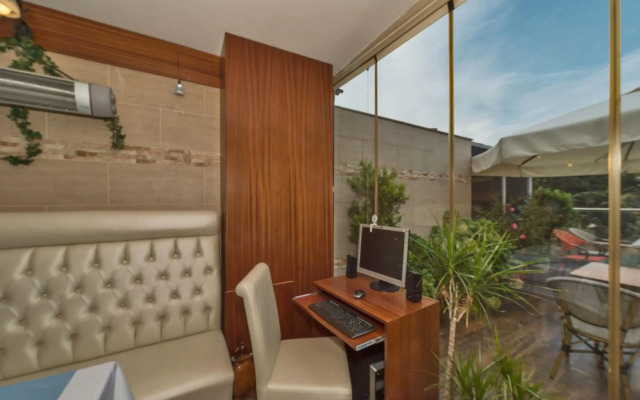 The Empress Theodora Hotel