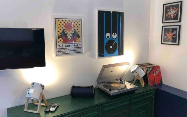 Sleeps 8, Pet Friendly, Garden & Roof Terrace