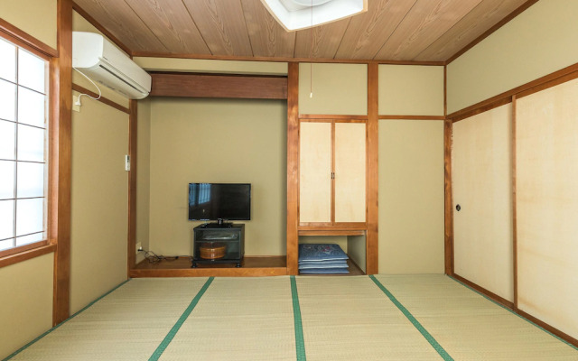 Ryosou Minato by OYO Rooms