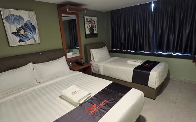 Enrich Hotel Semenyih by uBook