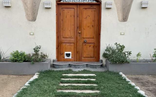 Sahure Pyramid View Inn