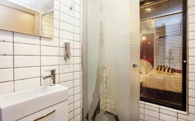 Taksim Doorway Suites