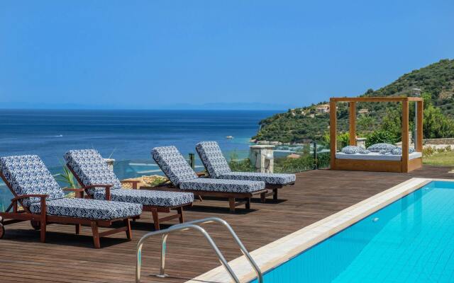 Serenus Luxury Villa
