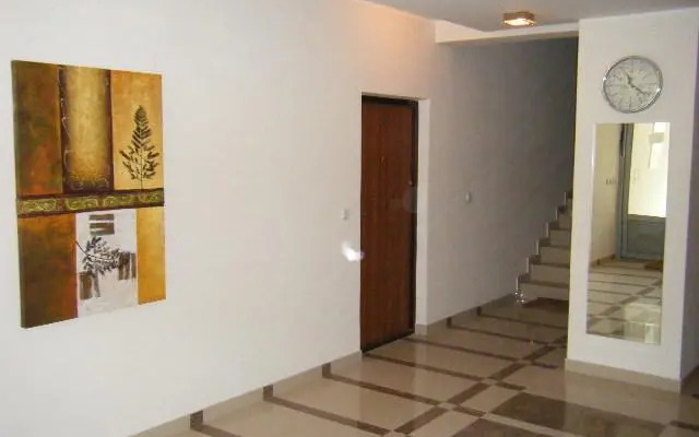 Royal Palace Apartments