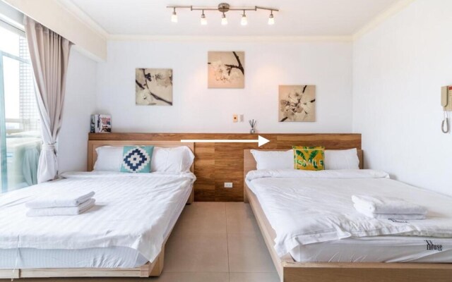 Mango station hotel