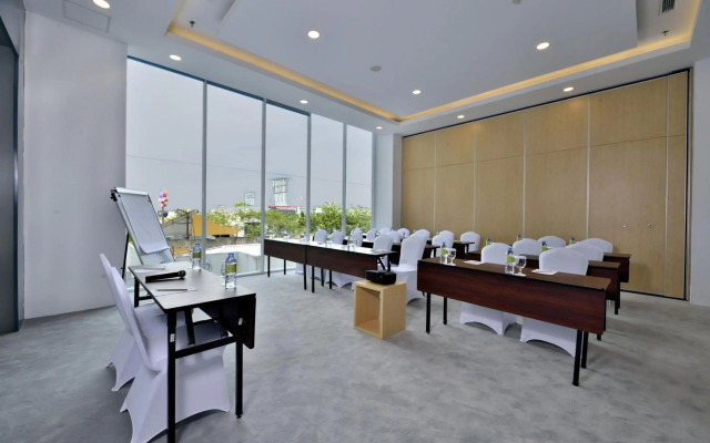 Whiz Hotel Sudirman Pekanbaru