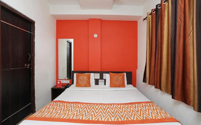 OYO 9907 Hotel Sanskar Palace