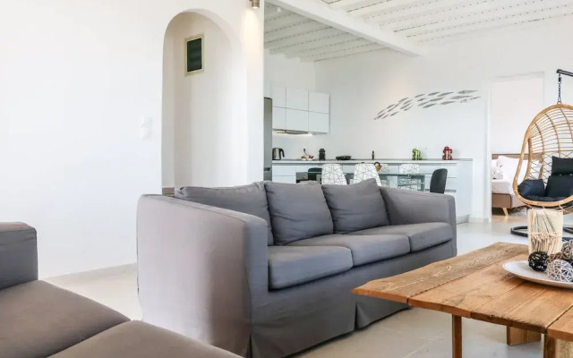 Ortus White Mykonian Luxury Villa