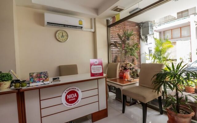 Nida Rooms Phrakanong Express