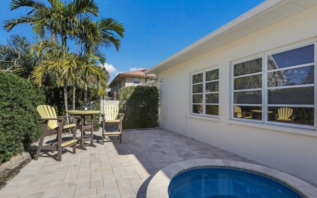 Surf Riders 4 Bedroom Home