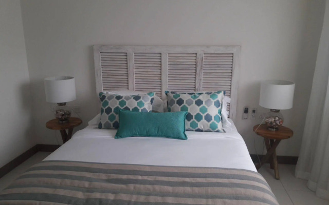 L'Escale Beachfront Residences