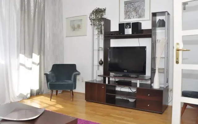 Apartment Home