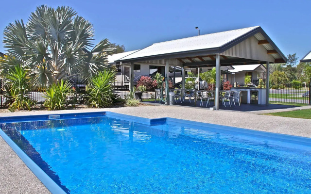 Barcaldine Country Motor Inn
