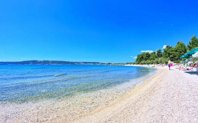 Apartment in Kastel Stafilic Near the sea