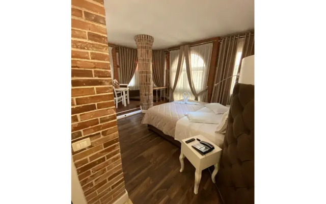 The Red Bricks Hotel