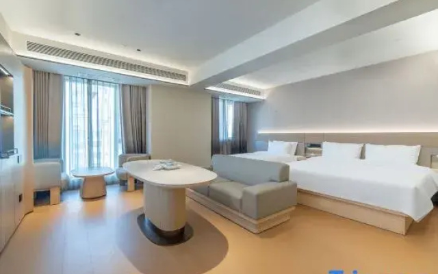 JI Shantou Dongxia 100 Shopping Center Hotel