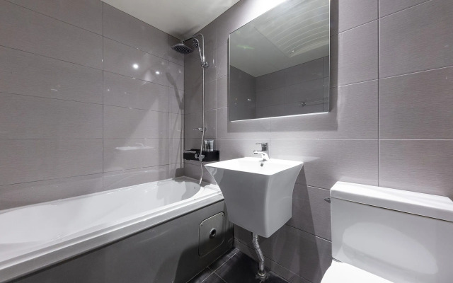 Cheonan Hotel Check-in