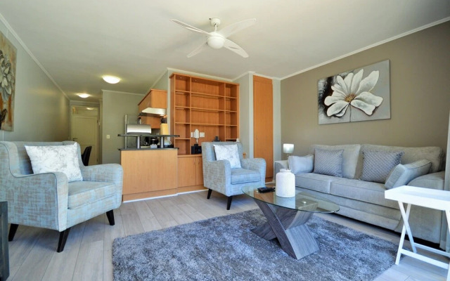 Island Club G18 by CTHA